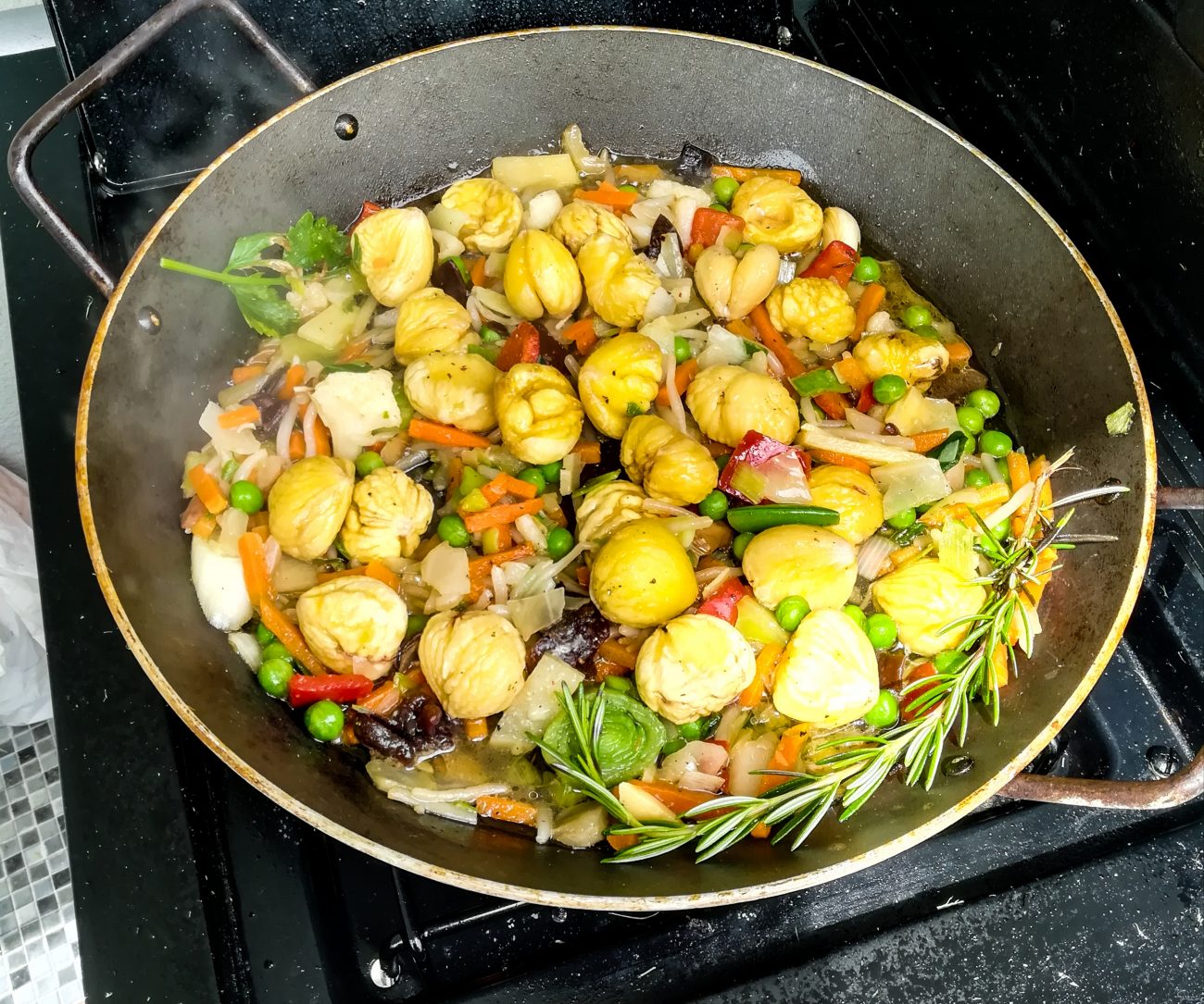 Legumes Salteados com castanhas